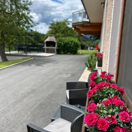 Lägenhet Dadi